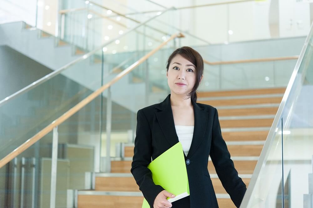 企業ができる優秀な社員を辞めさせないための取り組み