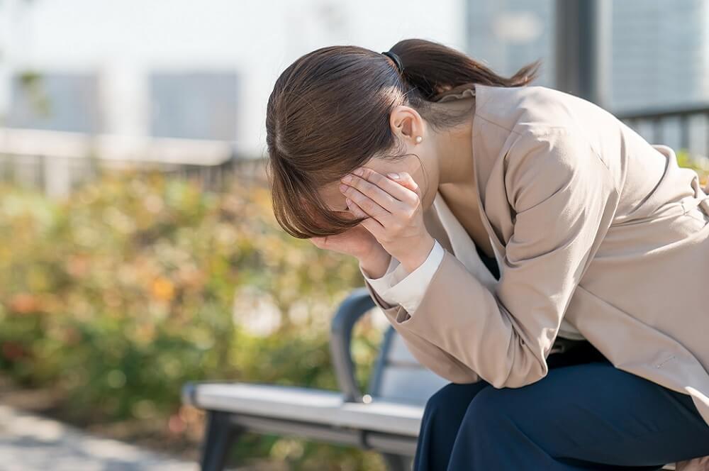 メンタルヘルスの不調を抱えた人のイメージ