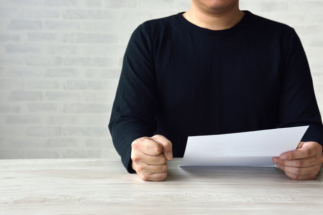 人事評価制度に不満をもつ原因は？放置するリスクや退職を防ぐための対処法を解説