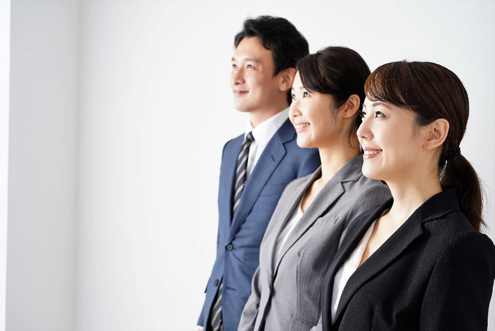 パワハラのない社会を目指す人たちのイメージ