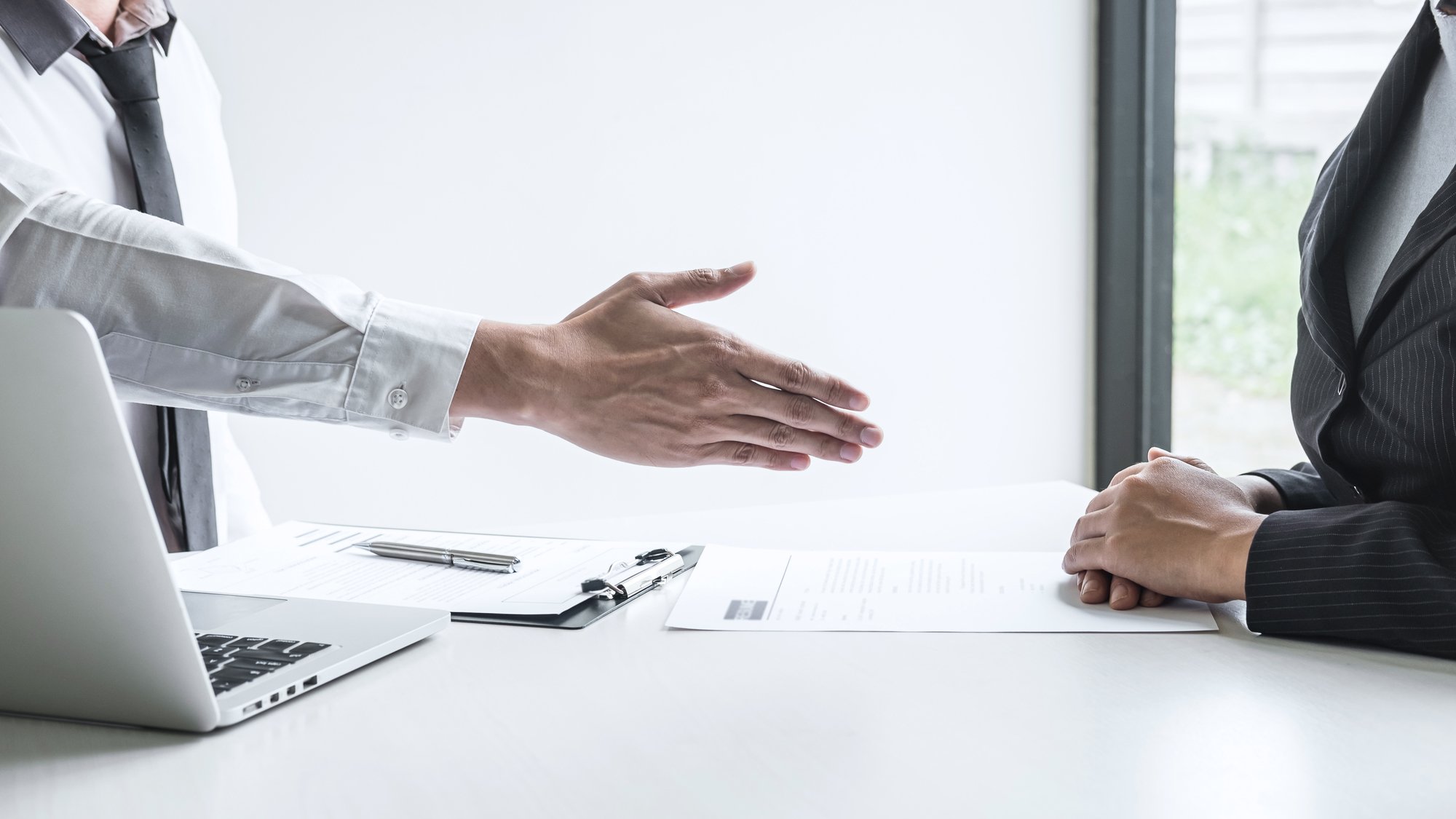 オンボーディングとは？人材定着のために行うべき施策と事例