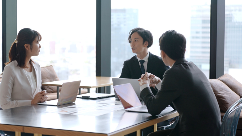 社員の定着率とは?離職率との関係や定着率を向上させる方法について解説
